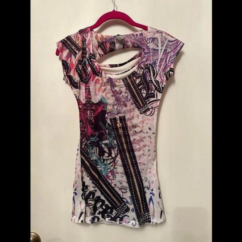 Juniors' Racerback Shirt - Unleash Your Fashion Flair with Confidence - Picture 2 of 3